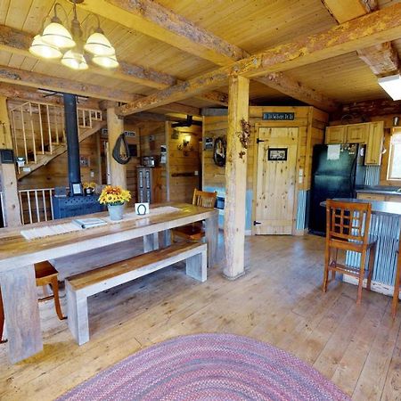 Canyon View Family Cabin, Deck, Tv Room, Games, Bbq, Campfire Monticello Exteriér fotografie