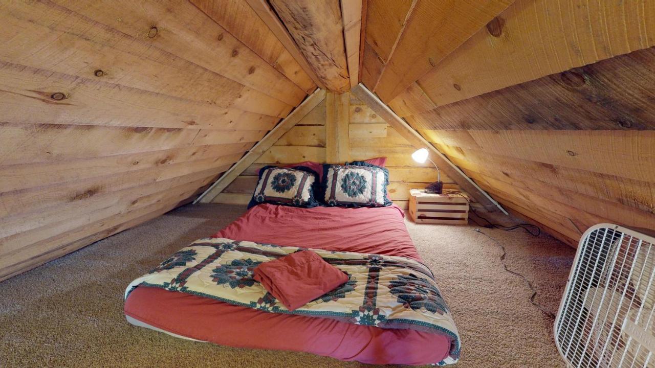 Canyon View Family Cabin, Deck, Tv Room, Games, Bbq, Campfire Monticello Exteriér fotografie