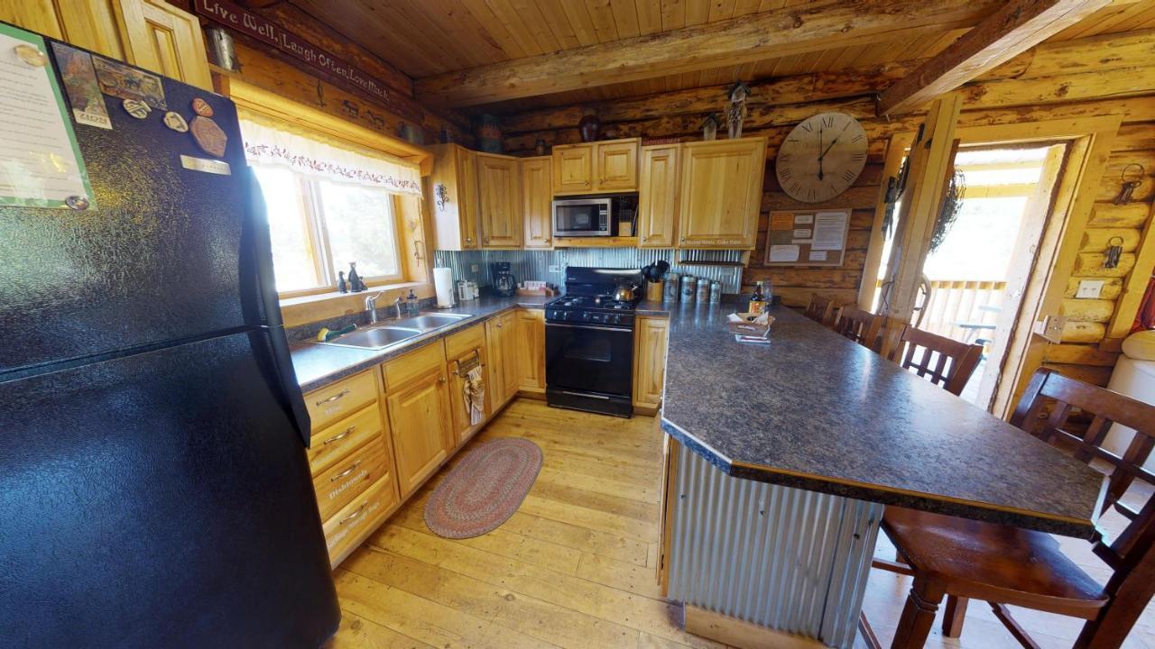 Canyon View Family Cabin, Deck, Tv Room, Games, Bbq, Campfire Monticello Exteriér fotografie