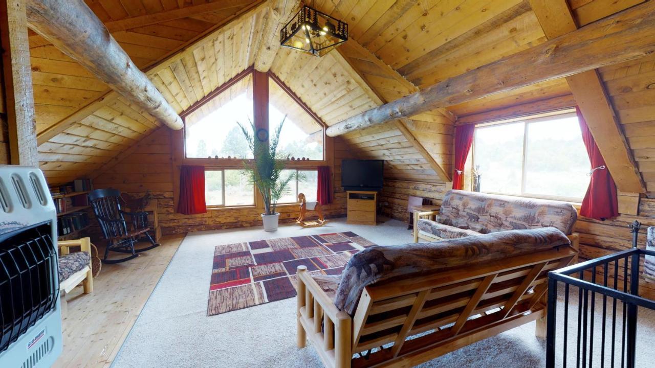 Canyon View Family Cabin, Deck, Tv Room, Games, Bbq, Campfire Monticello Exteriér fotografie